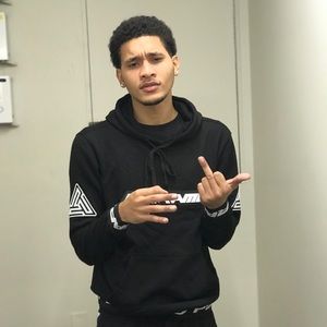 Meet your Posher, Jose